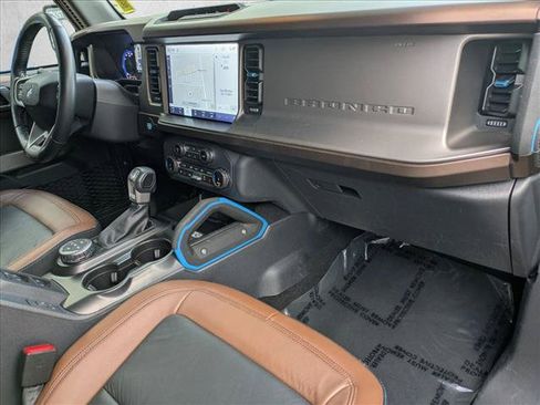 Used 2022 Ford Bronco Outer Banks AWD/4WD image 21