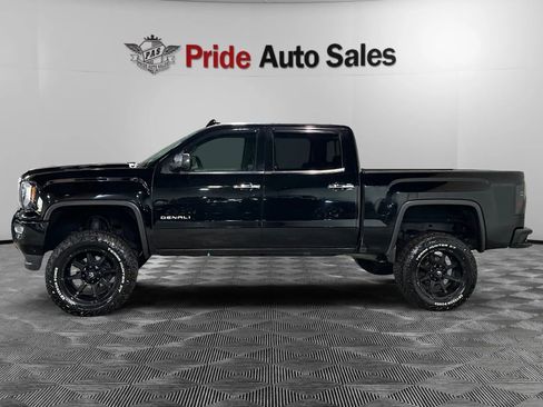 Used 2017 GMC Sierra 1500 Denali w/ Denali Ultimate Package image 4