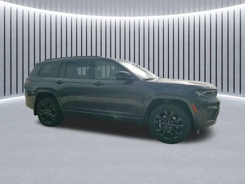 New 2026 Jeep Grand Cherokee L Limited image 3
