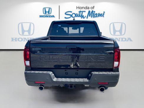 New 2026 Honda Ridgeline Black Edition image 6