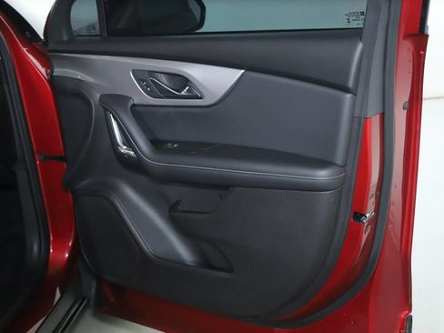 Used 2024 Chevrolet Blazer LT w/ Convenience Package FWD image 32