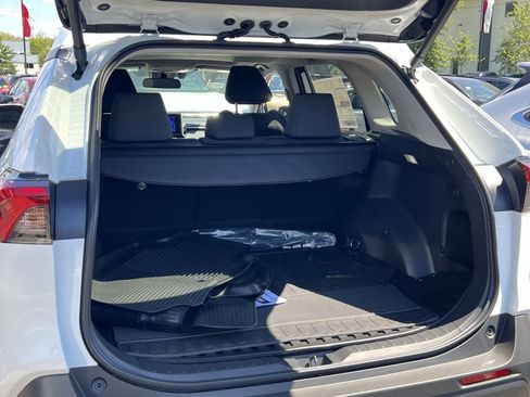 New 2025 Toyota RAV4 XLE image 20