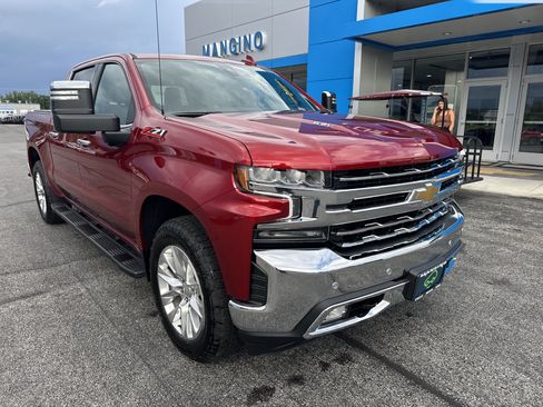 Certified 2021 Chevrolet Silverado 1500 LTZ w/ LTZ Premium Package AWD/4WD image 2