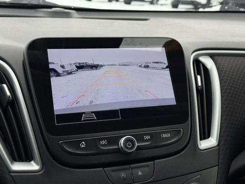 Used 2024 Chevrolet Malibu LT image 23