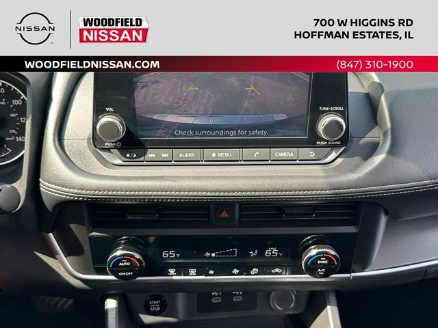Certified 2026 Nissan Rogue SV AWD/4WD image 33