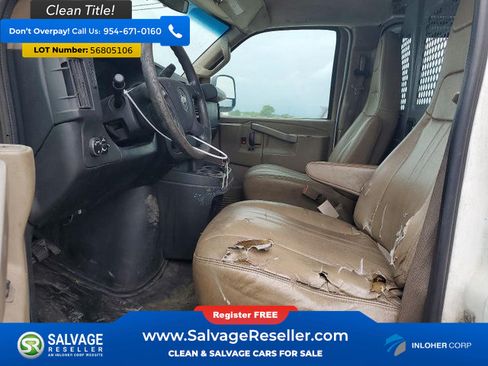 Used 2017 Chevrolet Express 2500 RWD image 9