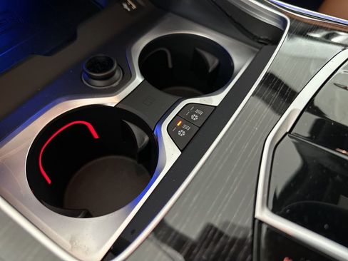 New 2026 BMW ALPINA XB7 image 22