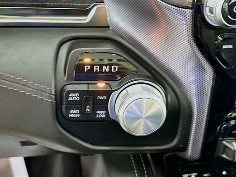 Used 2019 RAM 1500 Limited AWD/4WD image 17