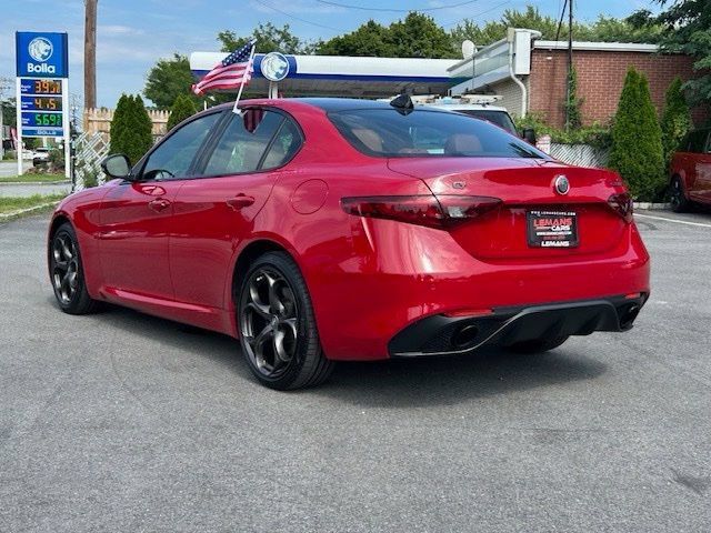 Used 2021 Alfa Romeo Giulia Ti Sport AWD/4WD image 7
