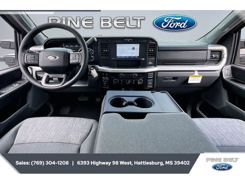 New 2026 Ford F450 XLT w/ 360-Degree Camera Package AWD/4WD image 14