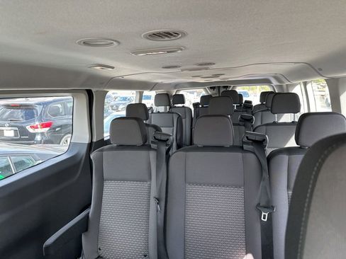 Used 2025 Ford Transit 350 XLT image 4