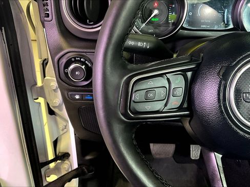 Used 2023 Jeep Wrangler Unlimited w/ Cold Weather Group AWD/4WD image 12