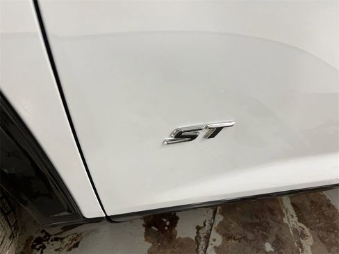 New 2026 Buick Enclave Sport Touring image 27