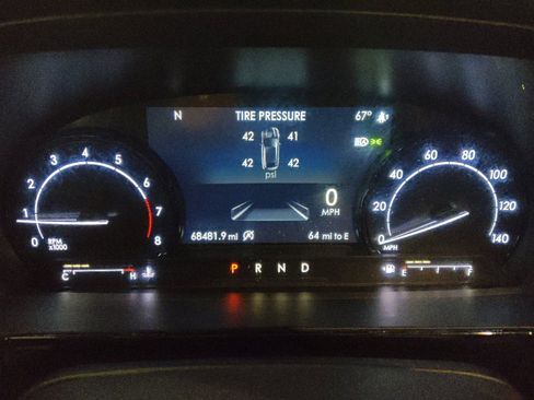 Used 2020 Lincoln Corsair Reserve w/ Elements Package FWD image 23
