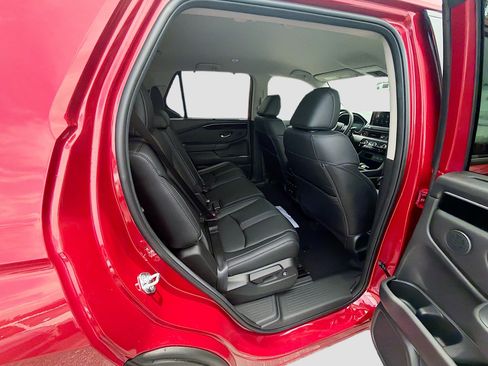 New 2026 Honda Pilot EX-L image 23