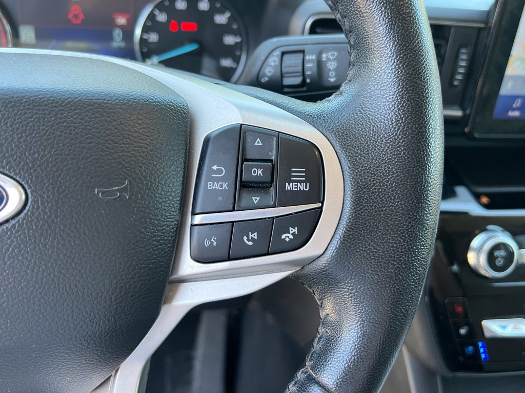 Used 2023 Ford Explorer Limited AWD/4WD image 30