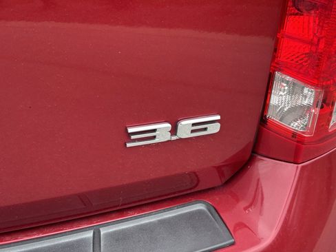 Used 2014 Cadillac SRX Premium image 4