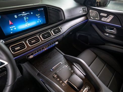 New 2025 Mercedes-Benz GLS 450 GLS 450 image 18