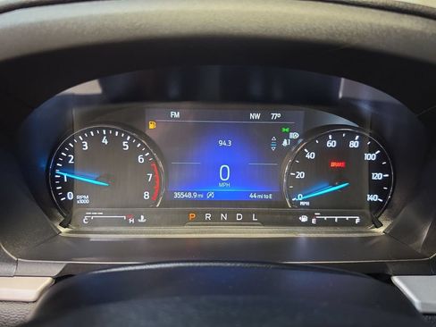 Used 2023 Ford Explorer XLT w/ Class IV Trailer Tow Package AWD/4WD image 10