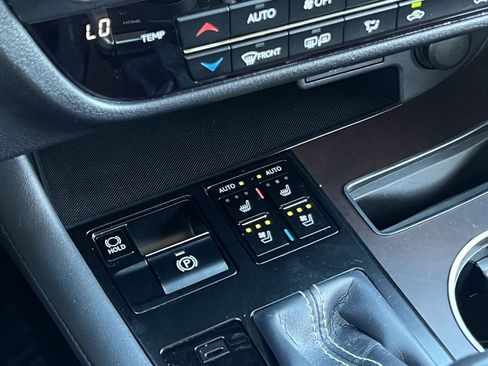 Used 2022 Lexus RX 350 AWD w/ Premium Package image 29