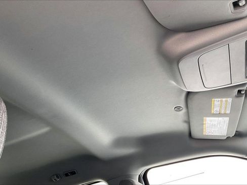 Used 2024 Ford F250 XLT image 22