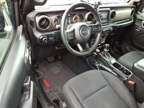 Used 2018 Jeep Wrangler Unlimited Sport S image 17