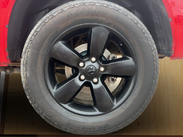 Used 2022 RAM 1500 Express w/ Wheel & Sound Group AWD/4WD image 26