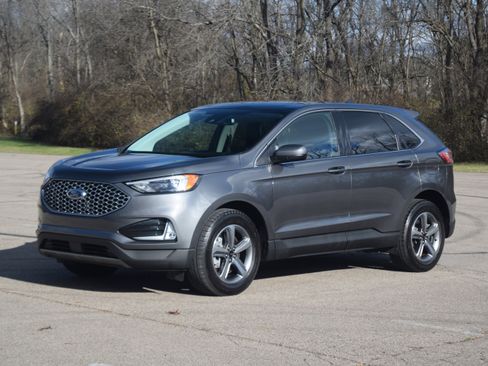 Used 2023 Ford Edge SEL w/ Convenience Package image 21