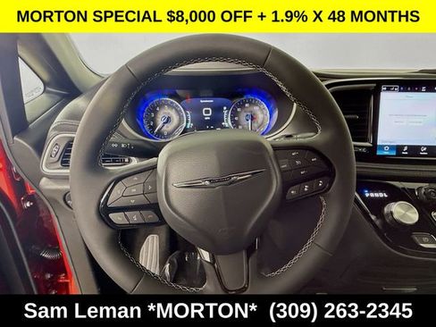 New 2026 Chrysler Pacifica Select w/ S Appearance Package FWD image 10