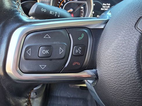 Used 2021 Jeep Gladiator Overland image 25