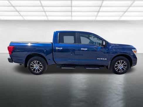 Used 2021 Nissan Titan SV w/ SV Convenience Package AWD/4WD image 29