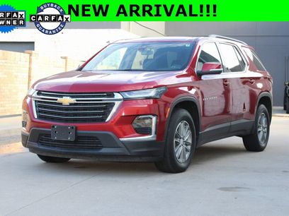 Used 2023 Chevrolet Traverse LT