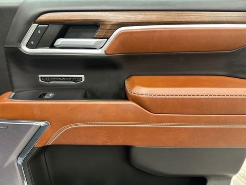 Used 2022 GMC Sierra 1500 Denali Ultimate image 12