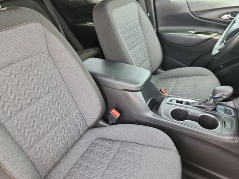 Used 2024 Chevrolet Equinox LT image 13