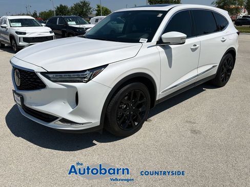 Used 2024 Acura MDX SH-AWD w/ Technology Package image 3
