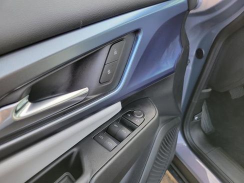 New 2026 Chevrolet Equinox EV LT image 7