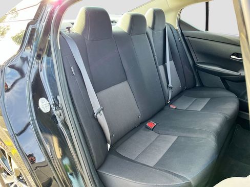 Used 2023 Nissan Sentra SV image 24