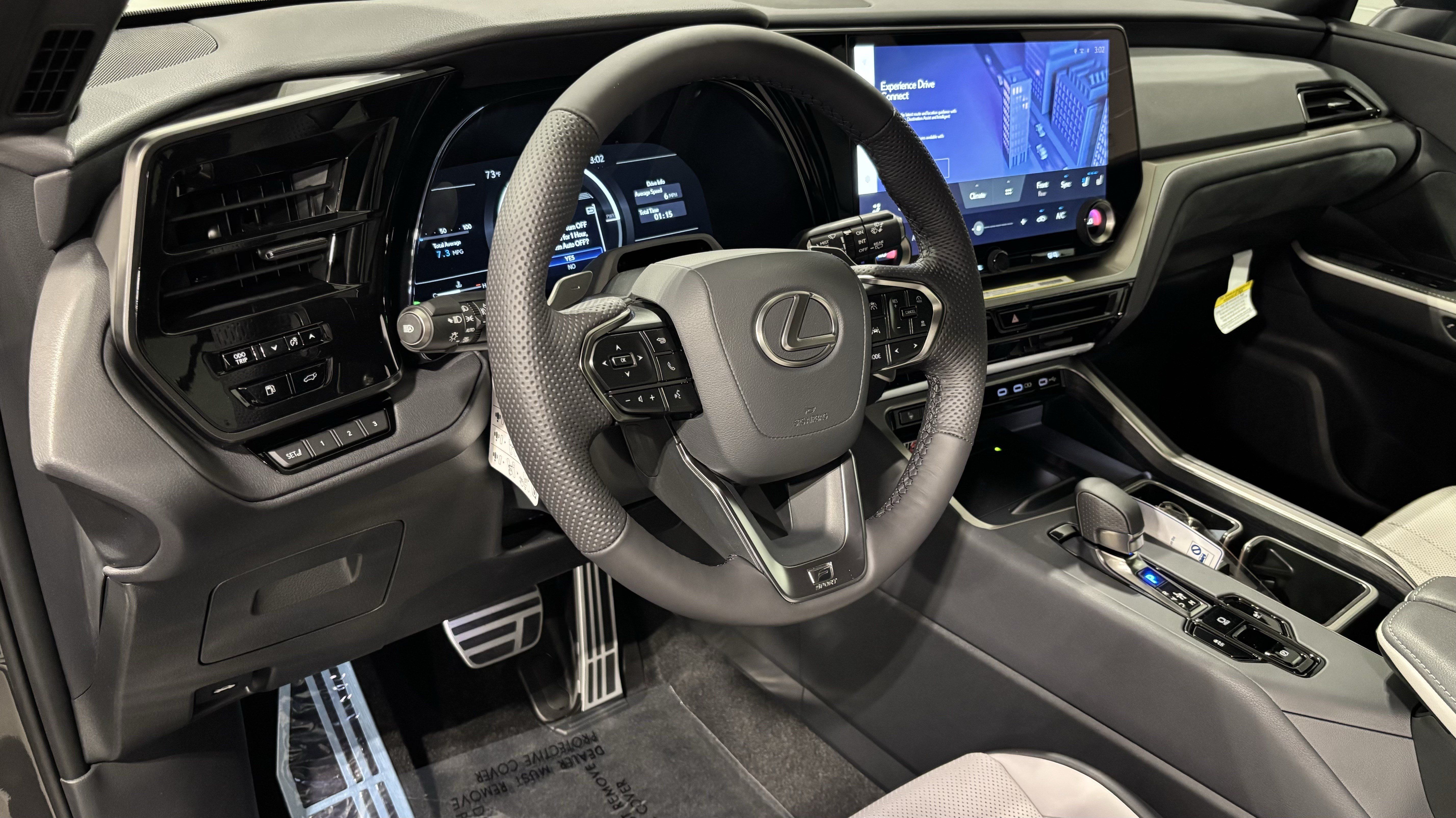 Used 2026 Lexus TX 500h AWD w/ Technology Package image 30