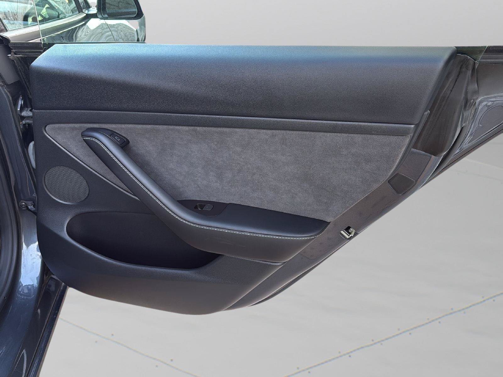 Used 2023 Tesla Model 3 Standard Range RWD image 28