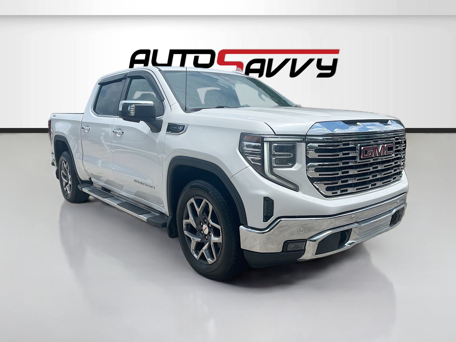 Used 2023 GMC Sierra 1500 SLT w/ SLT Premium Plus Package AWD/4WD image 1