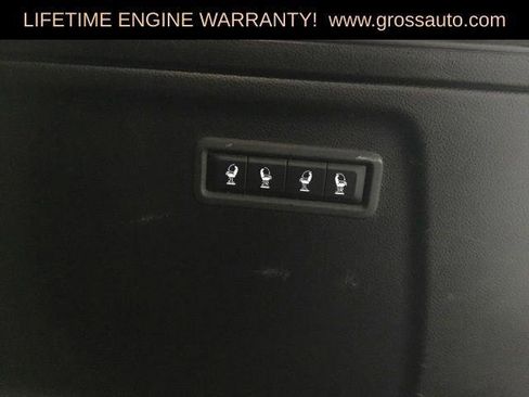 Certified 2024 Jeep Wagoneer L Series II AWD/4WD image 24