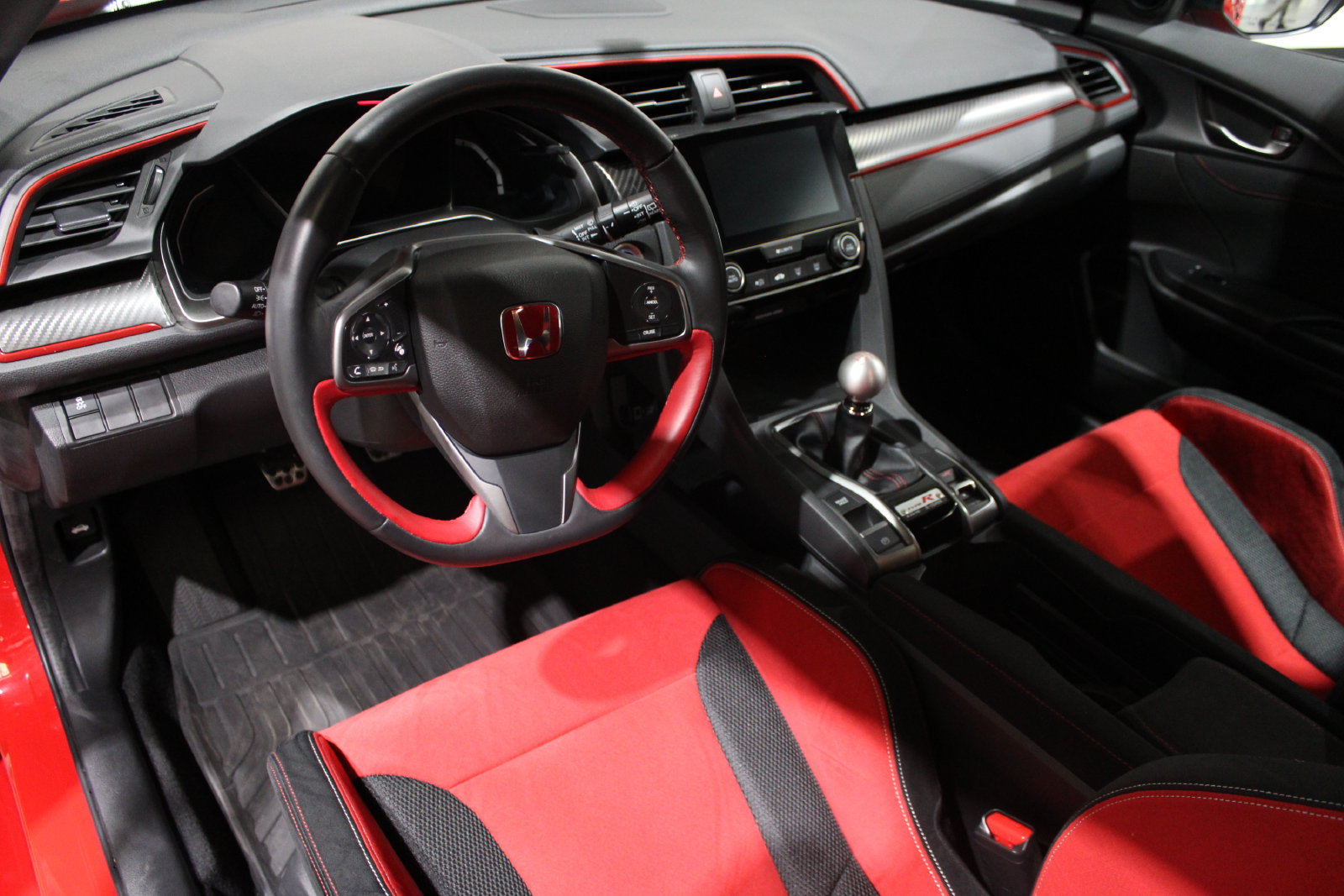 Used 2018 Honda Civic Type R image 28