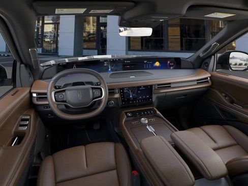 New 2025 Lincoln Navigator L Reserve image 10