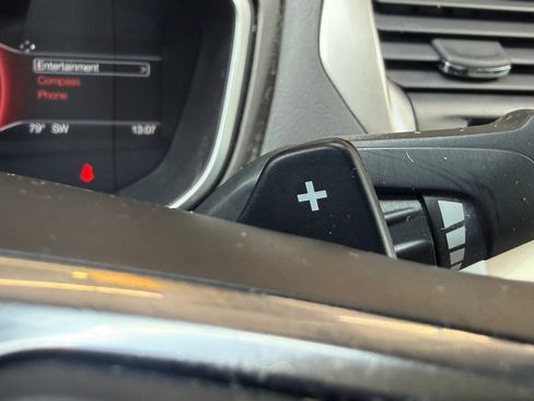 Used 2019 Ford Fusion SE w/ Equipment Group 151A FWD image 28