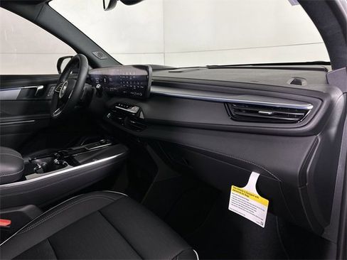 New 2025 Buick Enclave Sport Touring w/ Power Package image 30