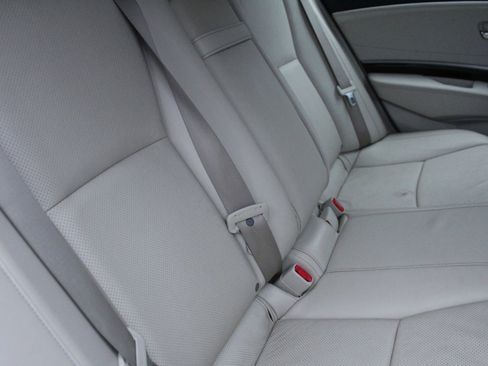 Used 2015 Acura RLX w/ Technology Package image 15