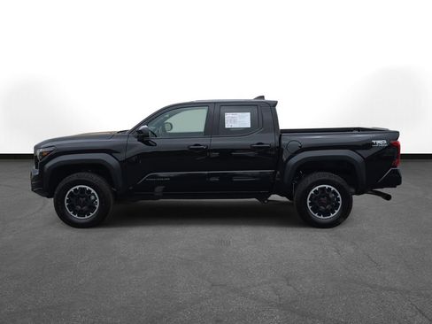 Used 2026 Toyota Tacoma TRD Off-Road AWD/4WD image 10