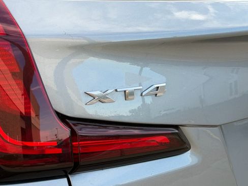 Used 2024 Cadillac XT4 Premium Luxury image 16
