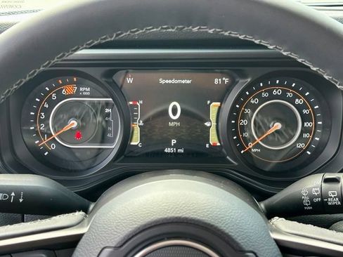 Used 2026 Jeep Wrangler Unlimited Sport AWD/4WD image 34