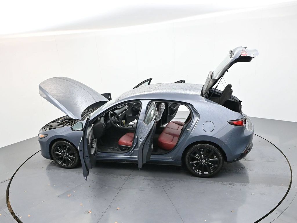 Used 2026 MAZDA MAZDA3 Carbon AWD/4WD image 29